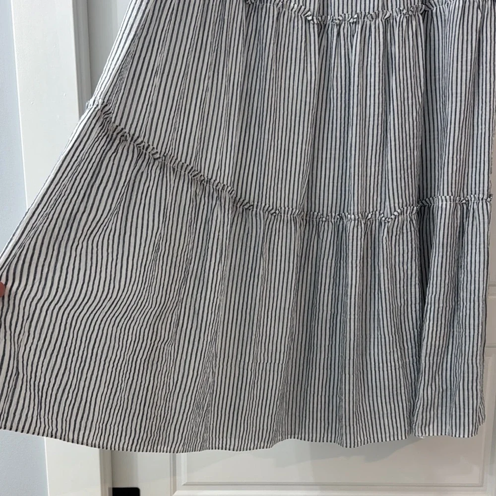 Max Studio Striped Blue/Gray Women's tiered Maxi Skirt - Picture 4 of 6